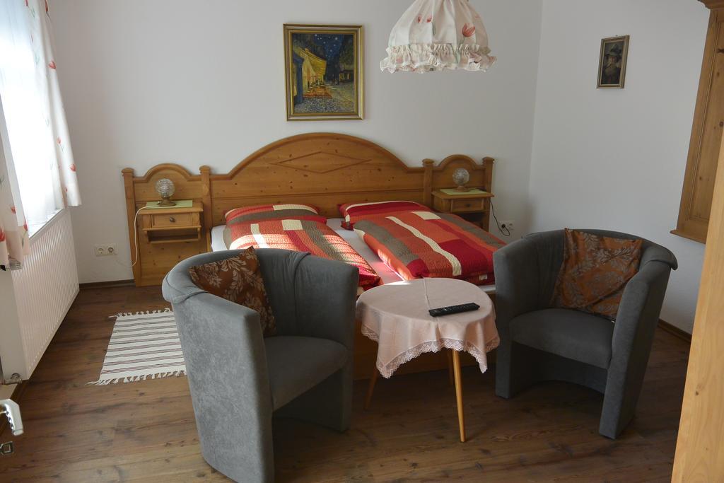 Pension Zillnhaeusl Schönau am Königssee Kamer foto